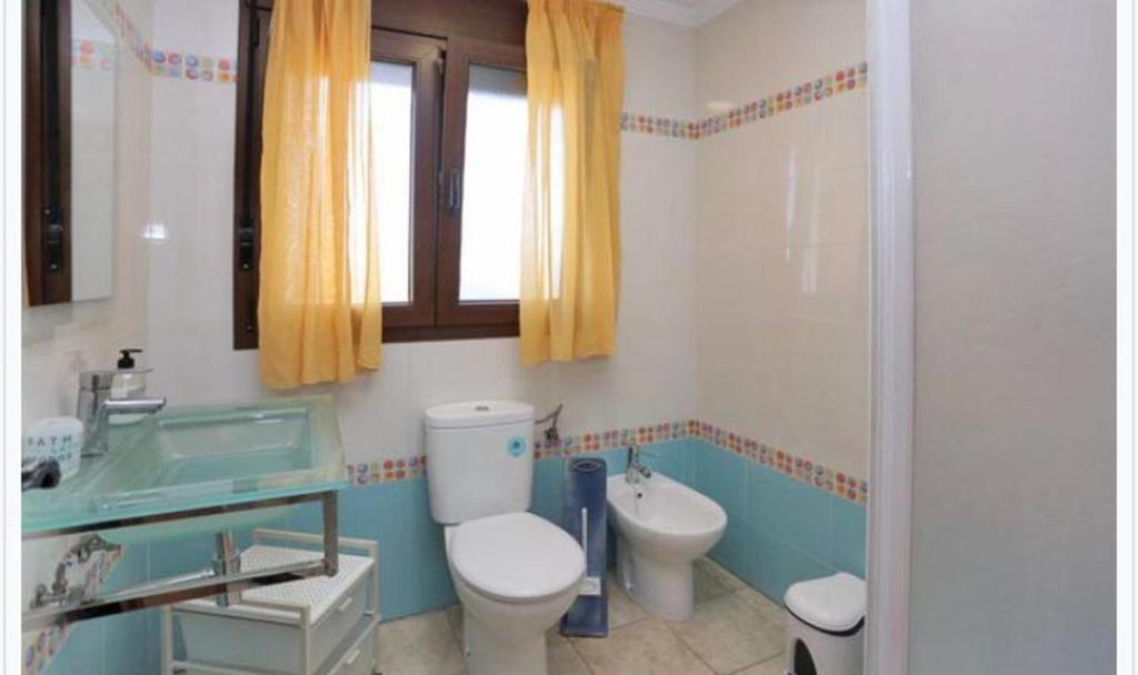Villa Fornell - Piscina Compartida Conil De La Frontera Eksteriør billede